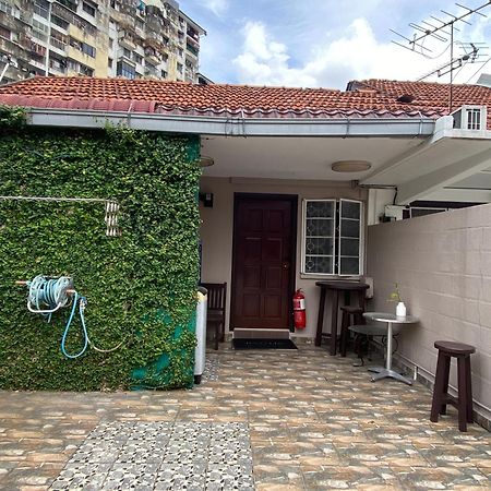Miharja Studio Private Room With Auto Gate Parking กัวลาลัมเปอร์ ภายนอก รูปภาพ