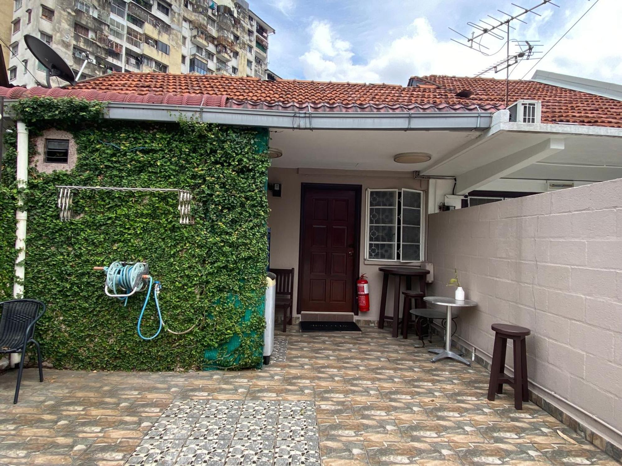 Miharja Studio Private Room With Auto Gate Parking กัวลาลัมเปอร์ ภายนอก รูปภาพ